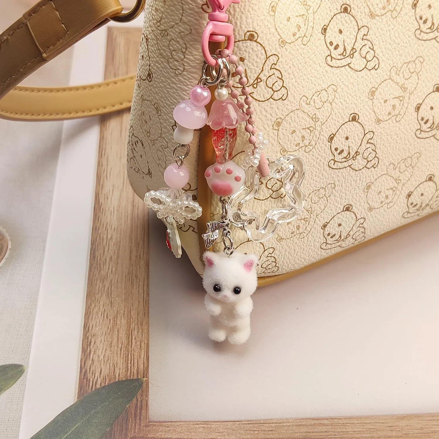 Cute Pink Keychain,Fuzzy Cat Keychain Aesthetic Y2K KeychainStylish KeychainsAccessories
