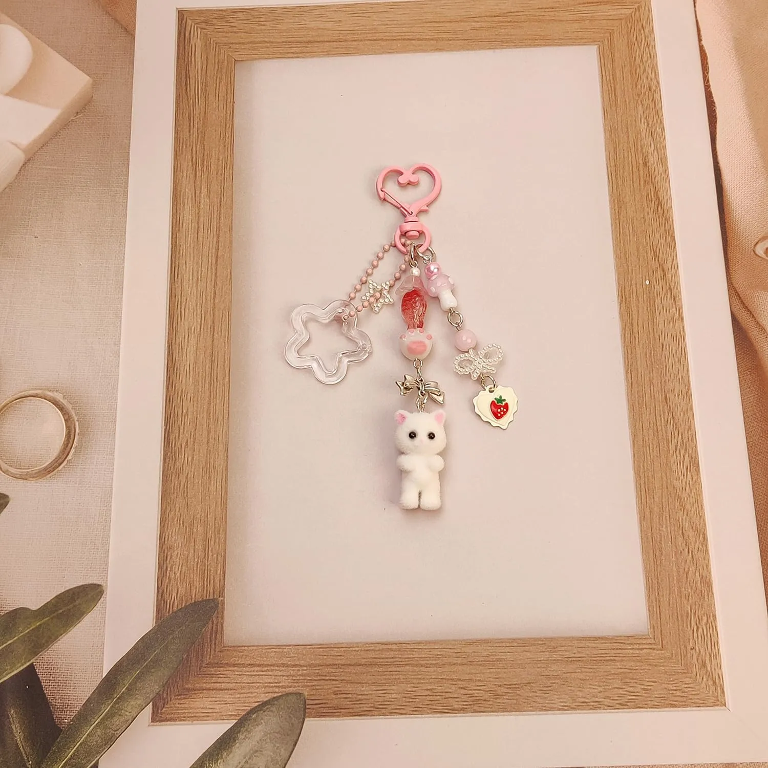 Cute Pink Keychain,Fuzzy Cat Keychain Aesthetic Y2K KeychainStylish KeychainsAccessories