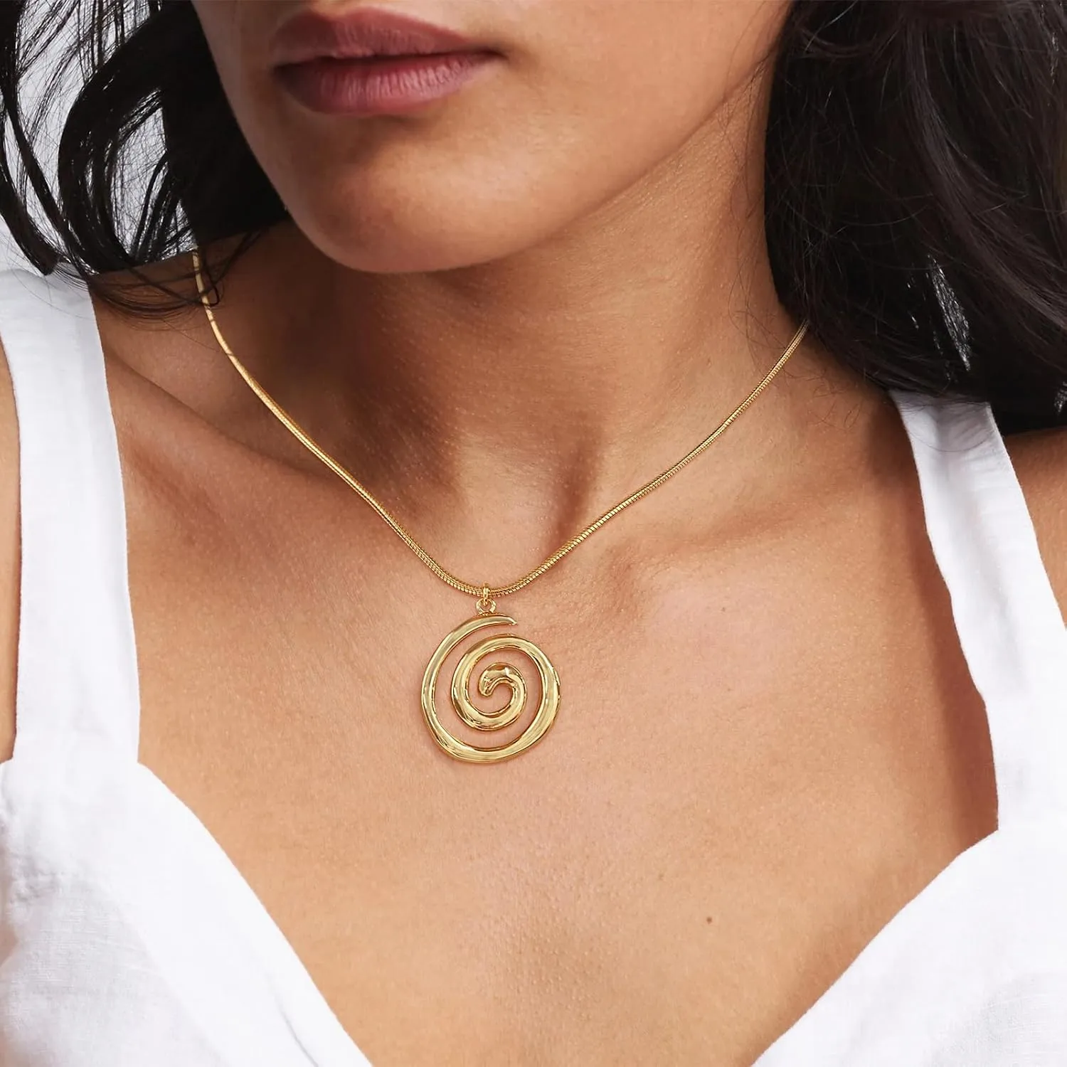 Gold Statement Necklaces for Women - Boho Beach Spiral Swirl Conch Pendants Necklaces, Trendy Statement Jewelry | Summer Beach Waterproof Jewelry Gifts