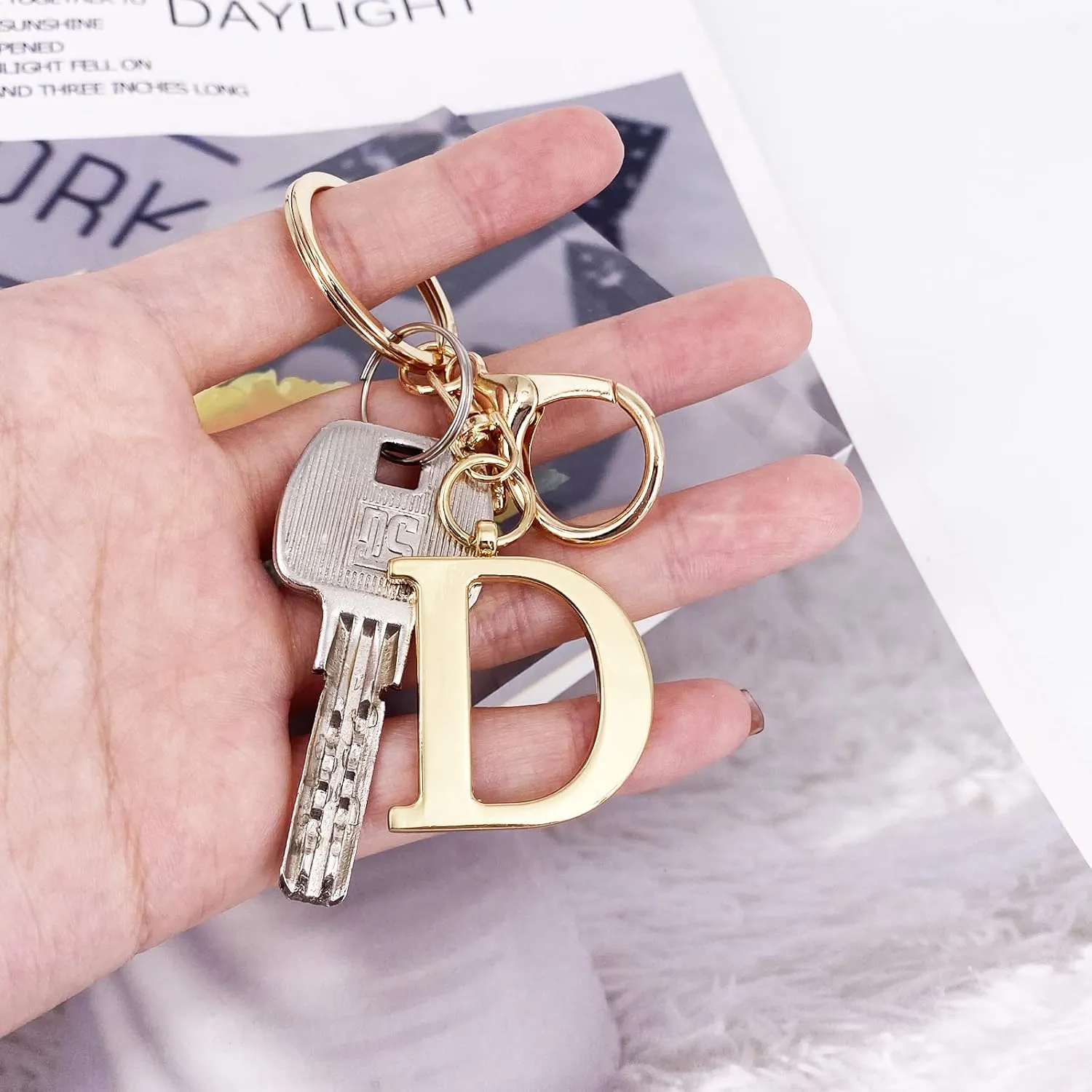 LAXPICOL Gold Letter A-Z Keychain for Women Bag Charms Purse Charms For Handbags Metal Alphabet Initial Letter Keychain