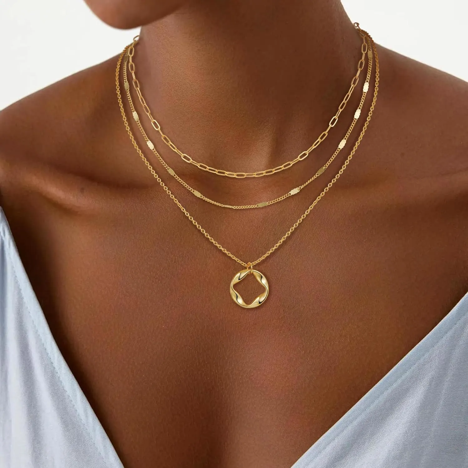 Layered Gold Necklaces for Women, 18K Real Gold Plated Gold Layered Disc Circle Pearl Pendant Necklace Choker Necklace Set Jewelry Gifts for Women