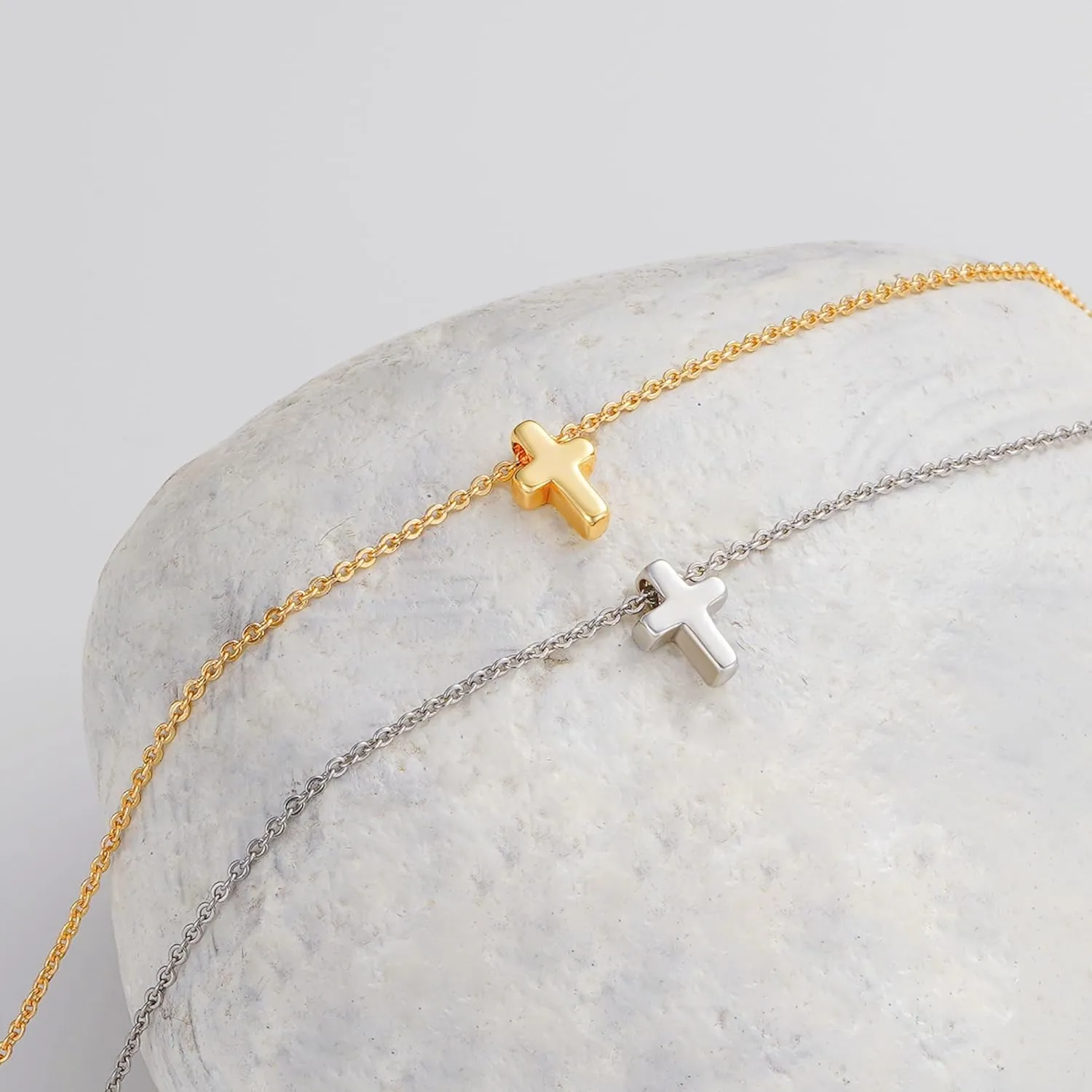 M MOOHAM Cross Necklace for Women Girls, Dainty 14K Real Gold Plated 3D Cross Pendant Necklace Sideways Cross Choker Layered Cross Necklace for Women Girls