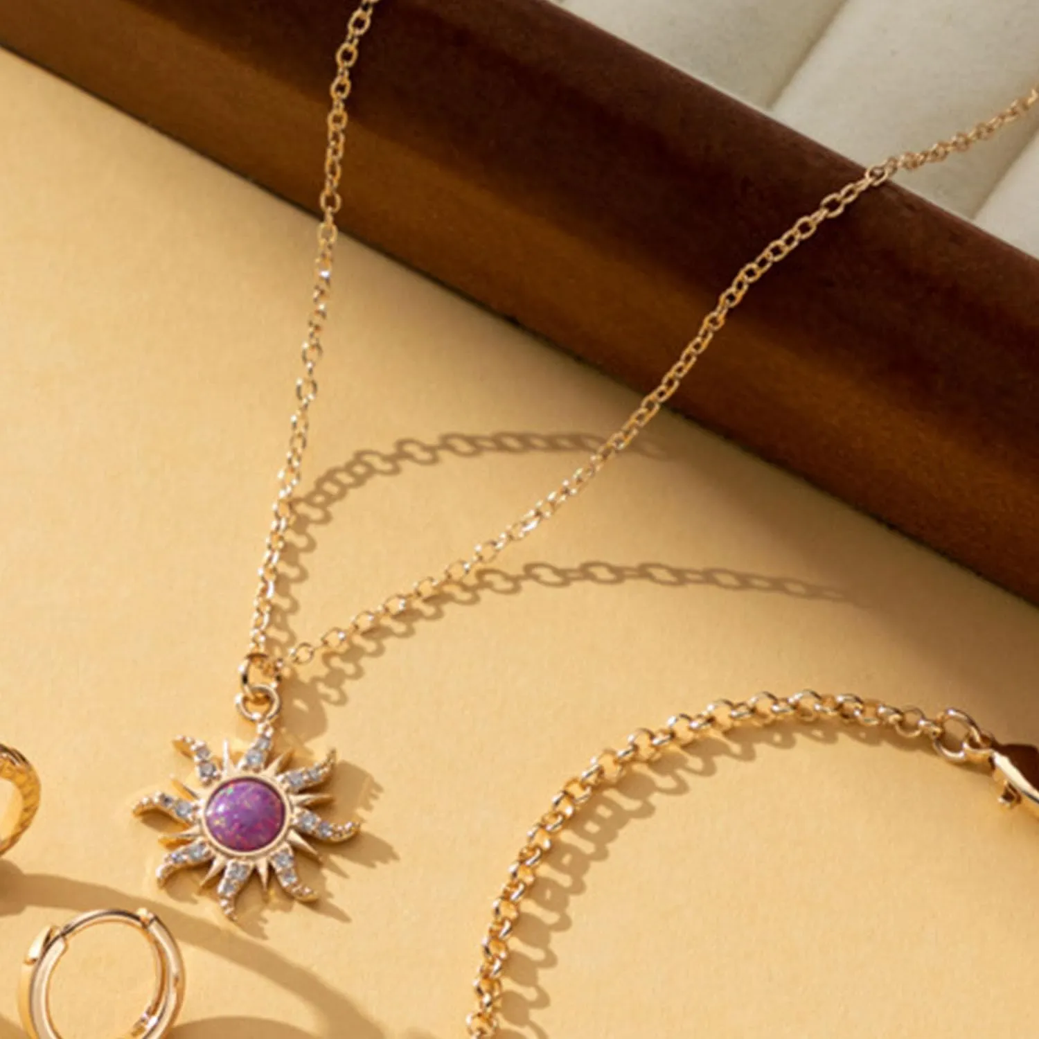 Rapunz Sun Necklace for Women Tangled Necklace Gold Sun Necklaces Opal Pendant Neckalces Healing Crystal Necklaces Christmas Trendy Jewelry